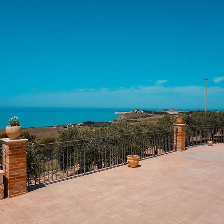 蒙塔莱格罗Il Casale Di Bovo Marina别墅 外观 照片